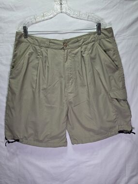 Men's XL Lightweight Cargo Shorts Light Olive Green